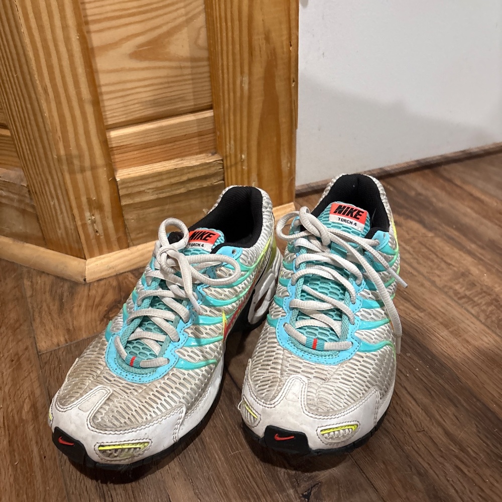 Shoes - Picture 2 of 2